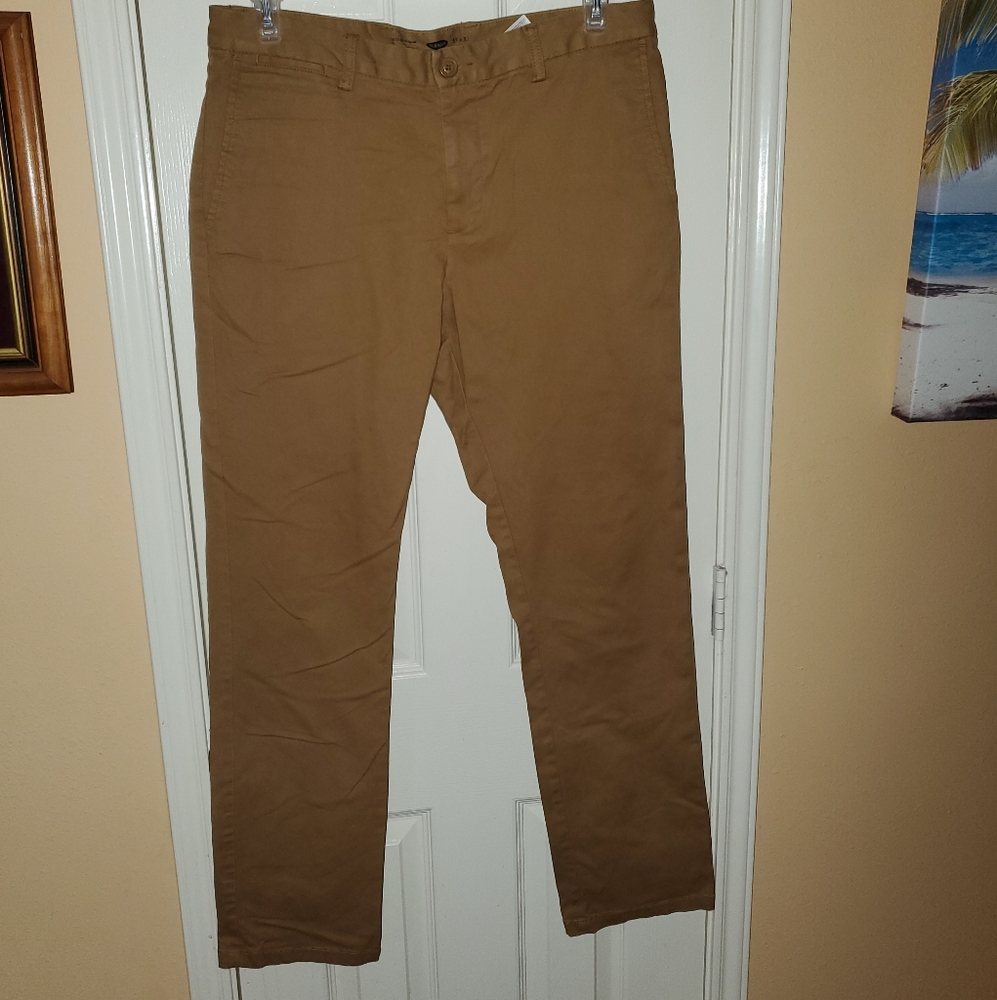 Old Navy Khaki Pants
